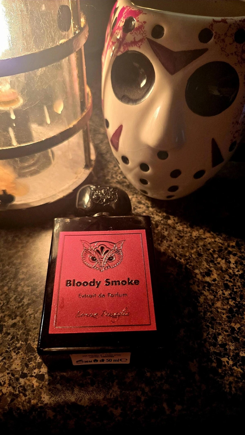 Lorenzo Pazzaglia Bloody Smoke