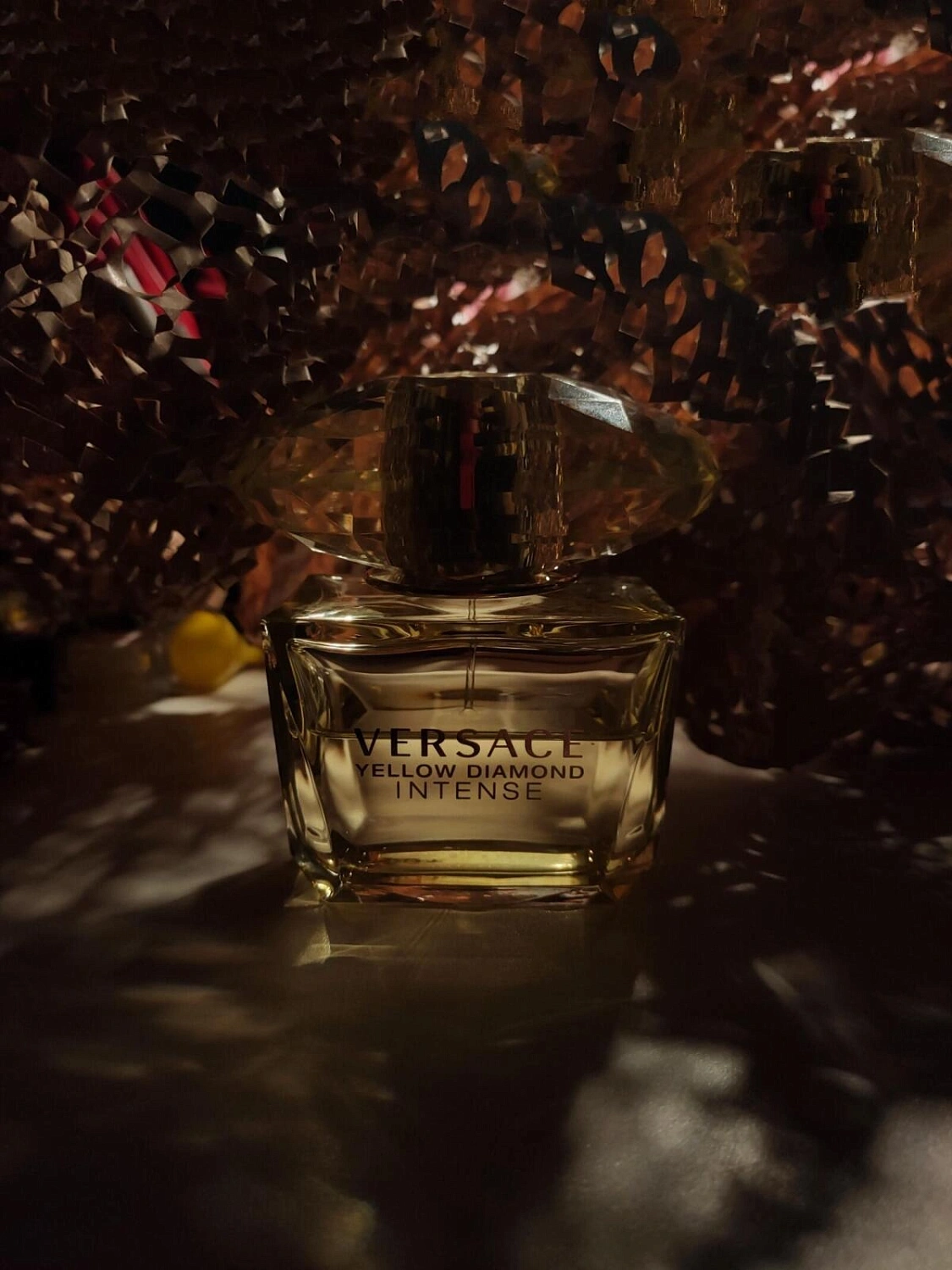 Versace Yellow Diamond Intense