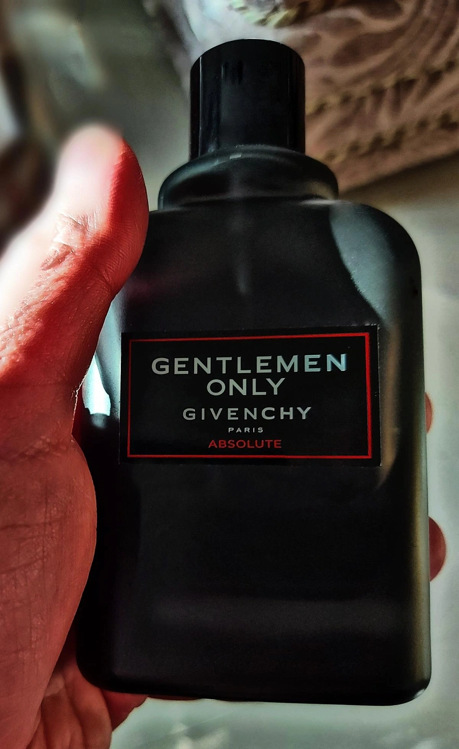 GIVENCHY Gentlemen Only Absolute GIVENCHY Gentlemen Only Absolute