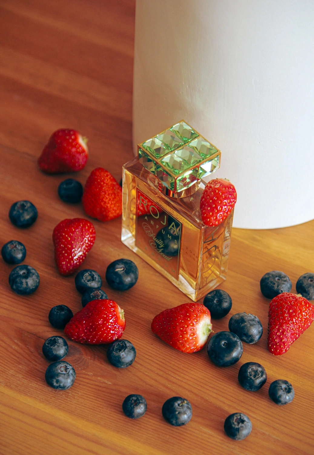 Roja Parfums Fruity Aoud Roja Parfums Fruity Aoud