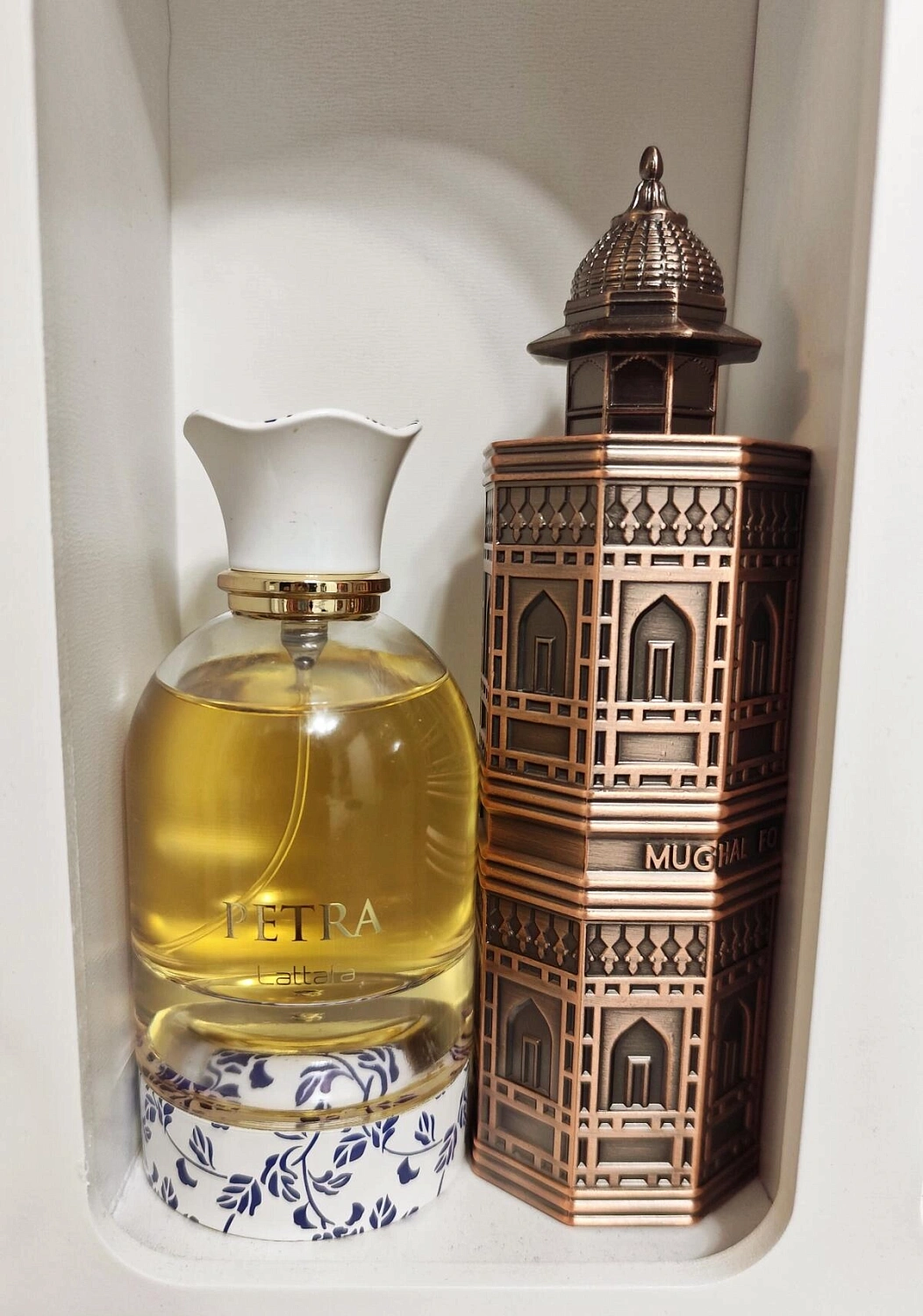 Lattafa Niche Emarati Mughal Fort