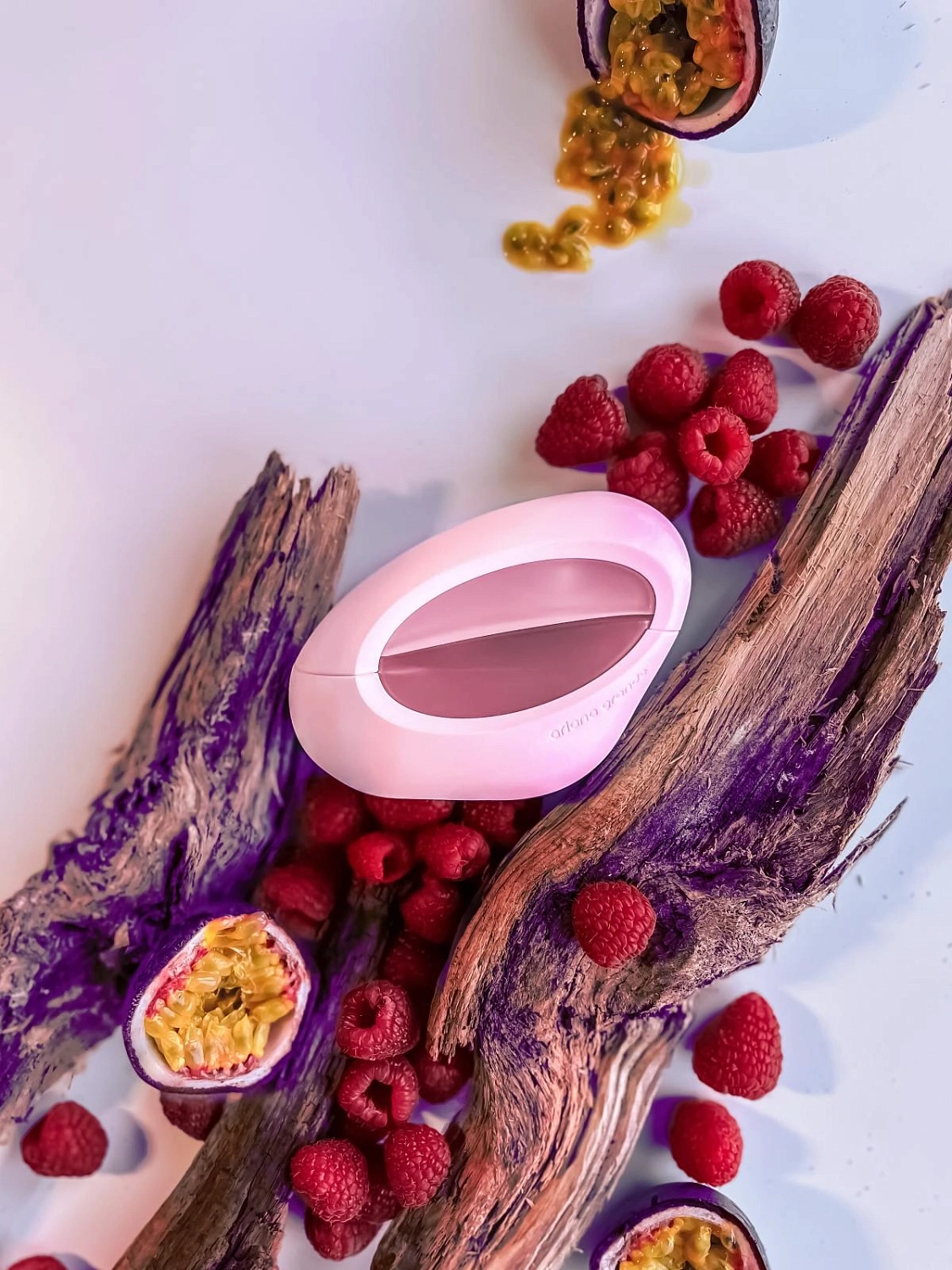 Ariana Grande Mod Blush