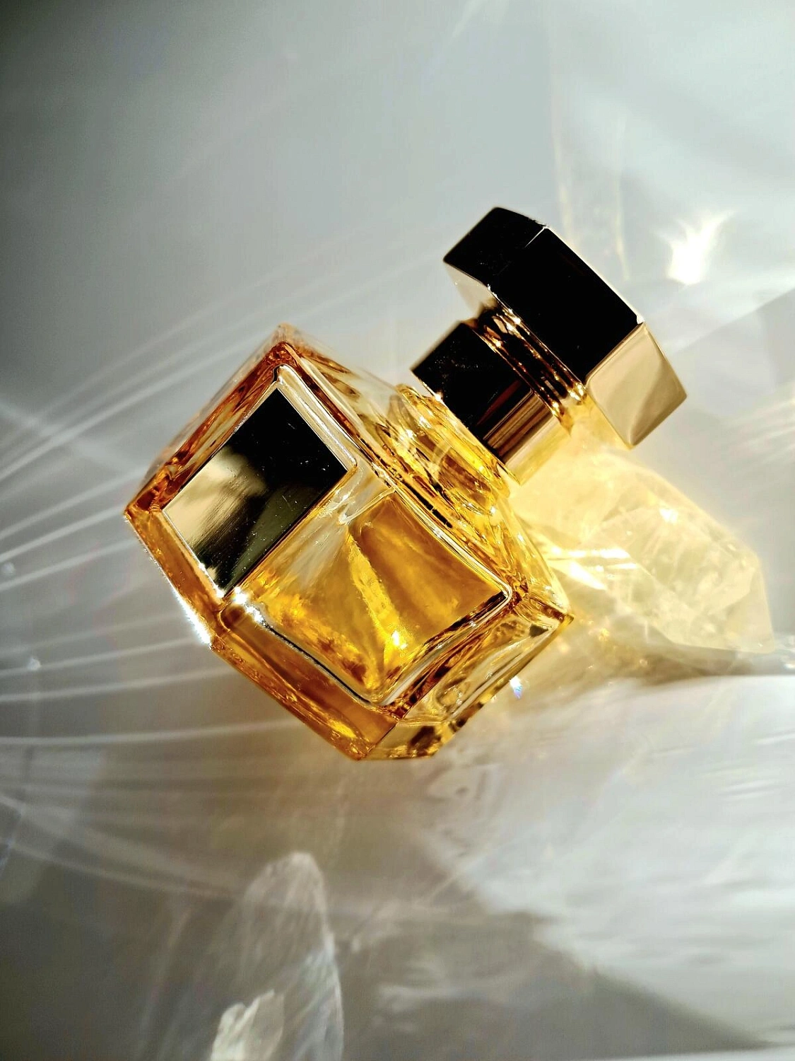 L`Artisan Parfumeur Deliria