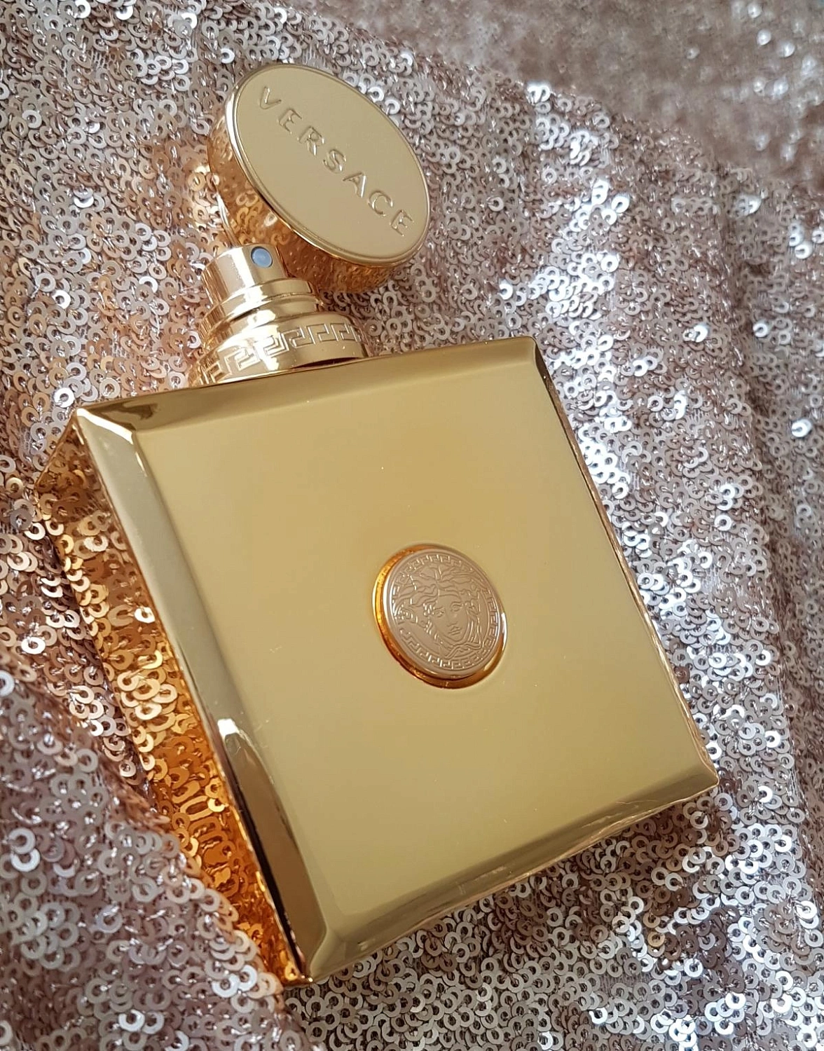 Versace Pour Femme Oud Oriental