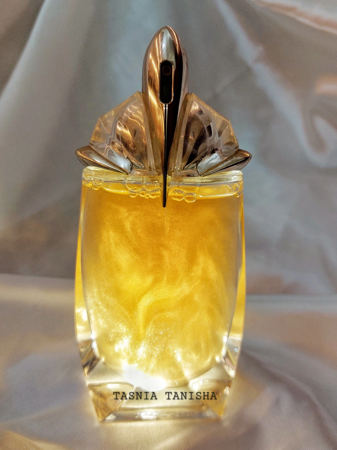 Mugler Alien Eau Extraordinaire Gold Shimmer