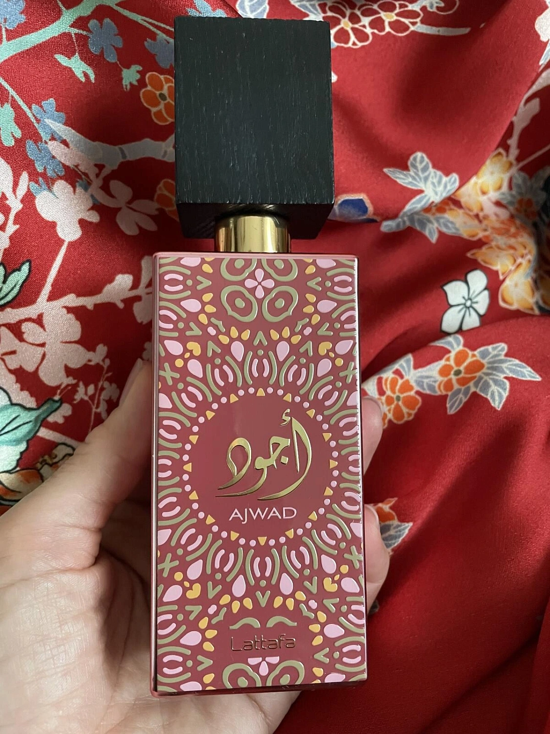 Lattafa Ajwad Pink to Pink