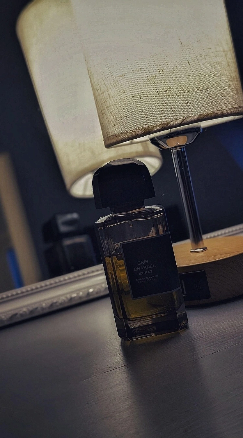 BDK Parfums Gris Charnel Extrait