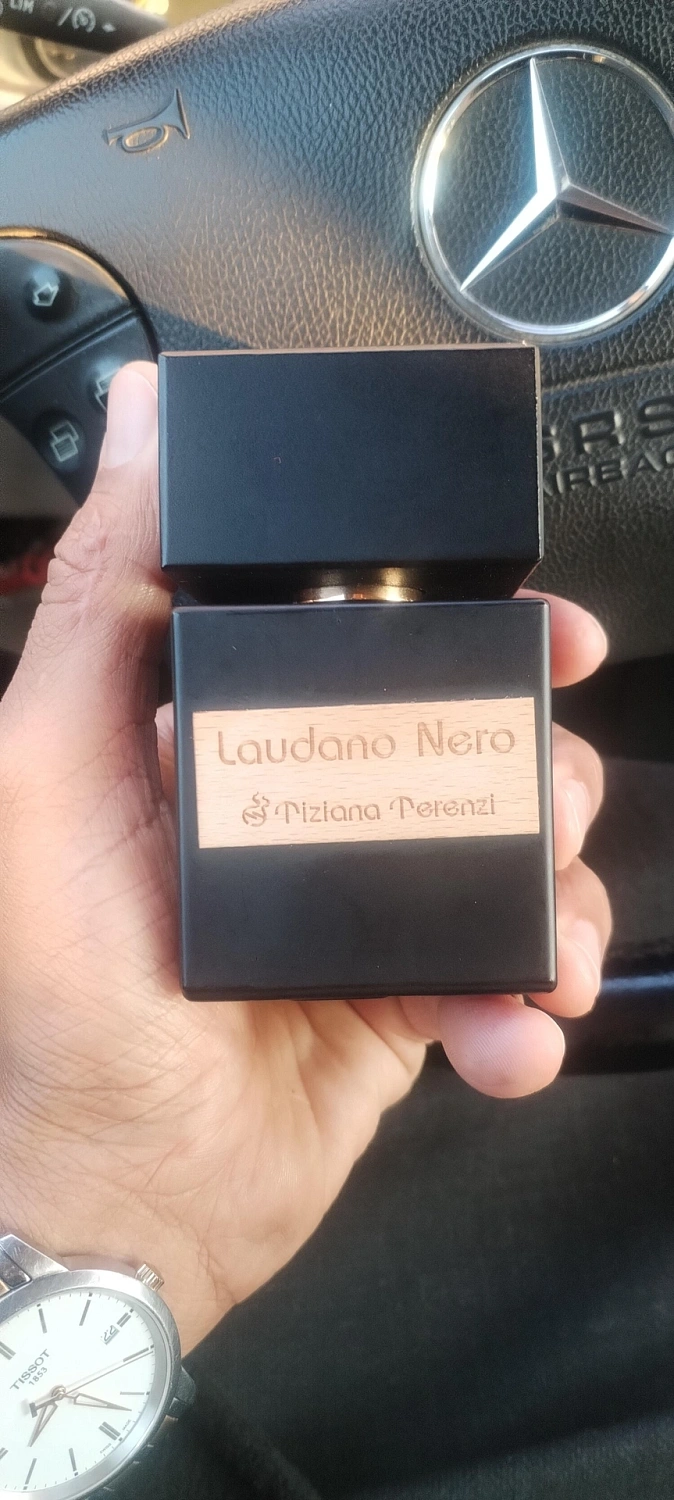 Tiziana Terenzi Laudano Nero