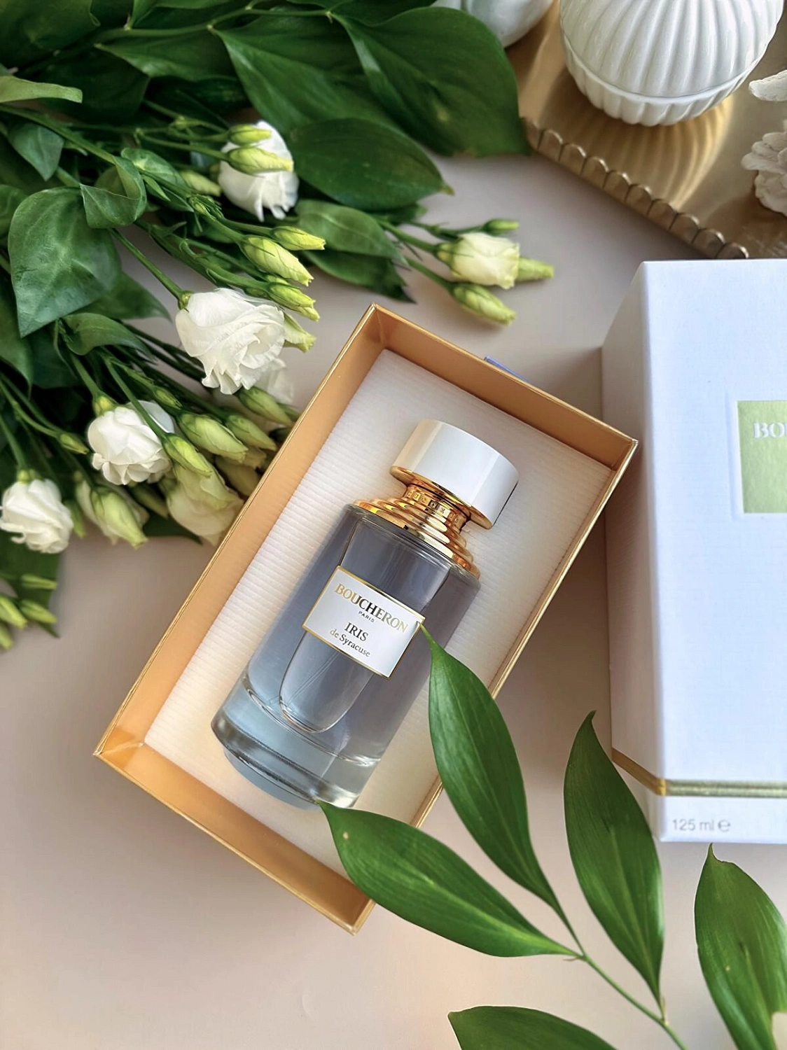 Boucheron Iris de Syracuse Boucheron Iris de Syracuse