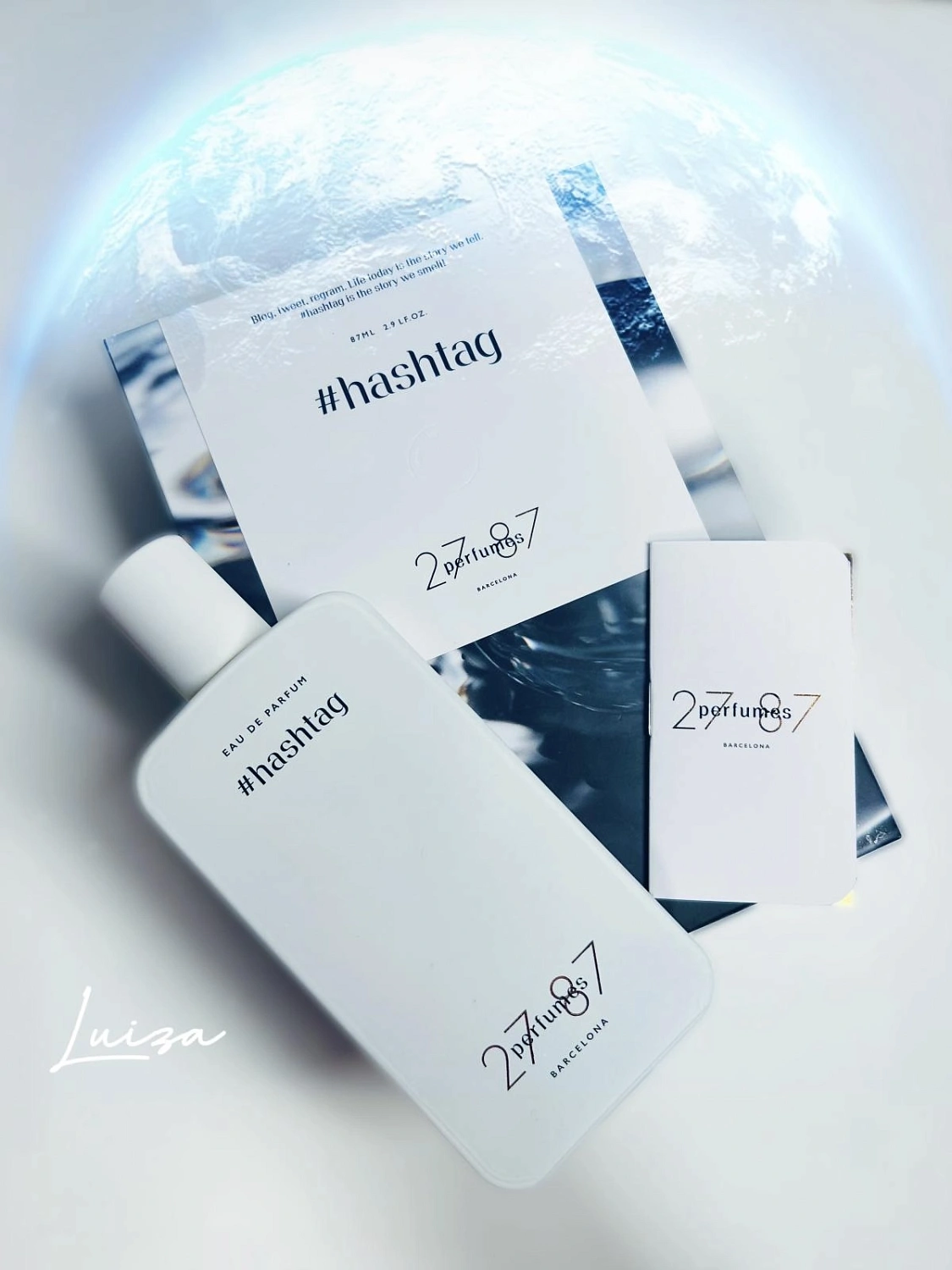 27 87 Perfumes #Hashtag