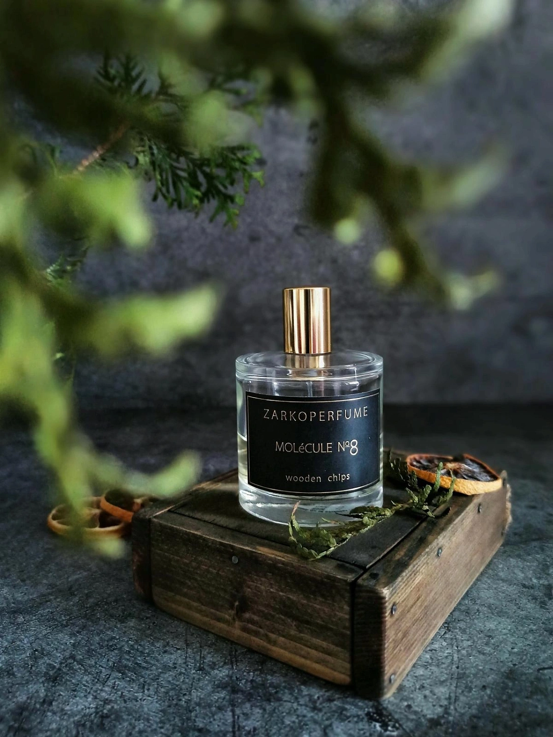 Zarkoperfume MOLeCULE No. 8