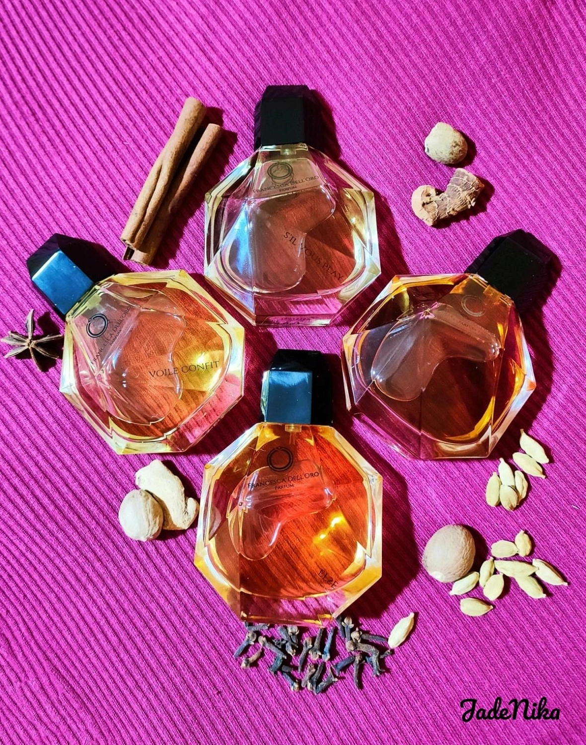 Francesca dell'Oro S'il Vous Play