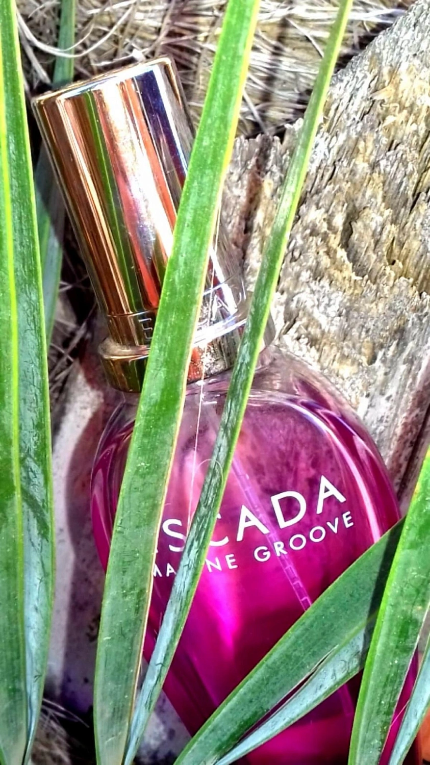 Escada Marine Groove