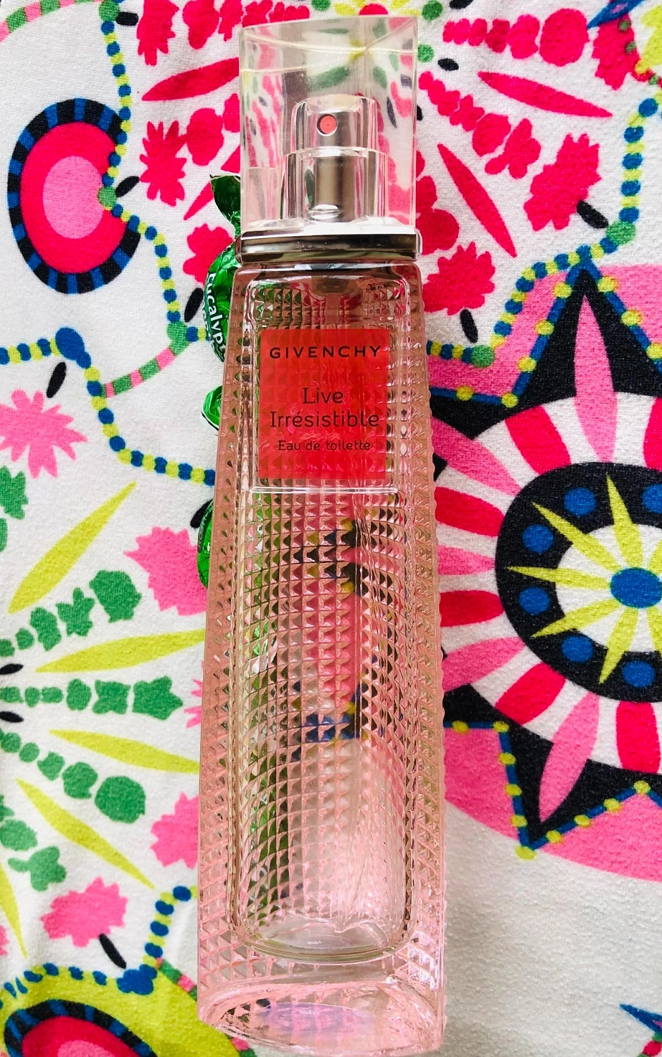 GIVENCHY Very Irresistible Eau de Toilette GIVENCHY Very Irresistible Eau de Toilette