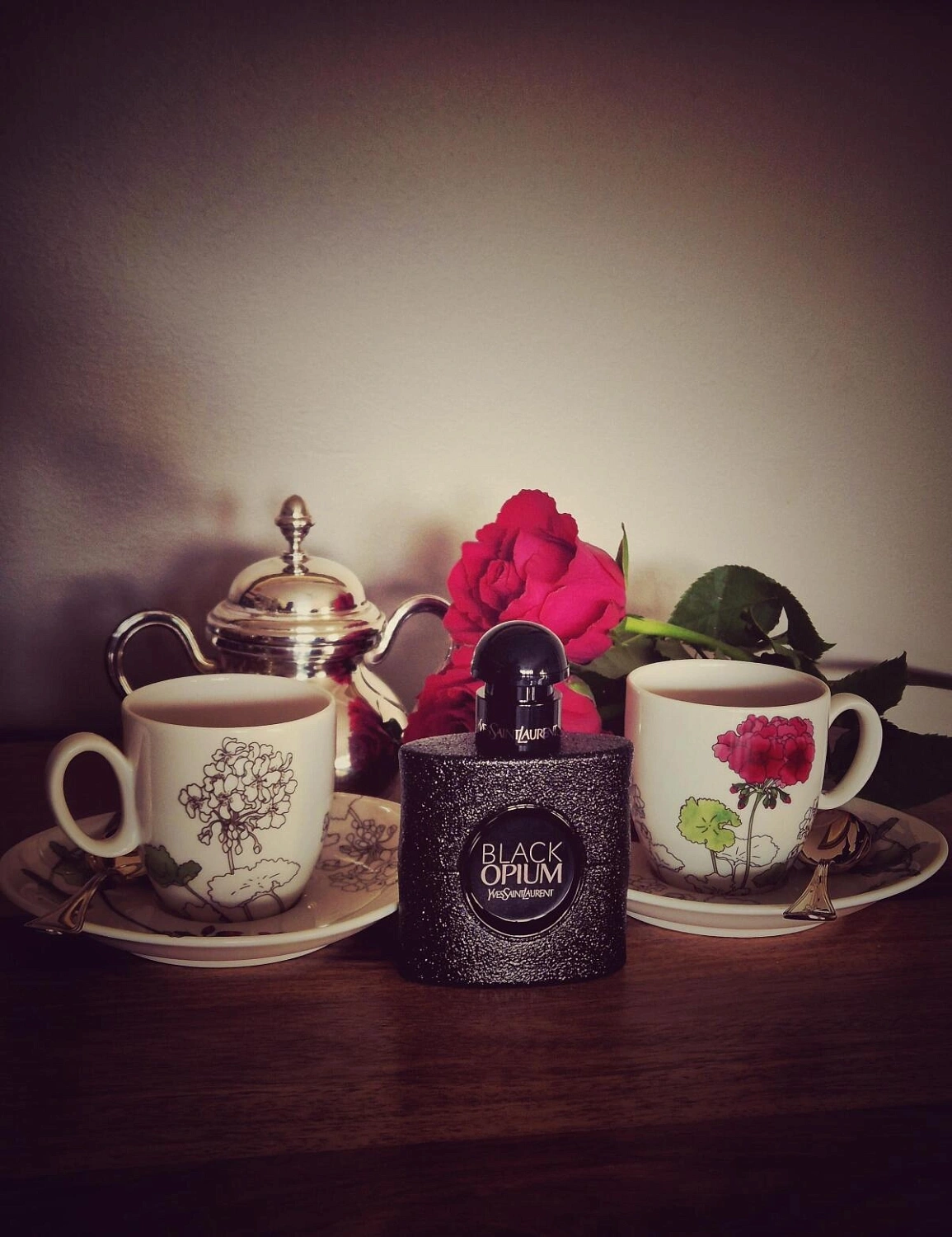 Yves Saint Laurent Black Opium Extreme