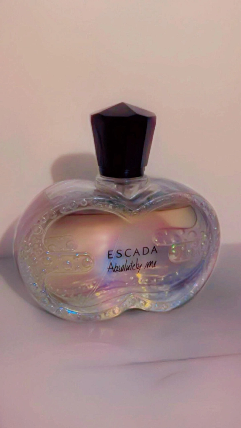 Escada Absolutely Me