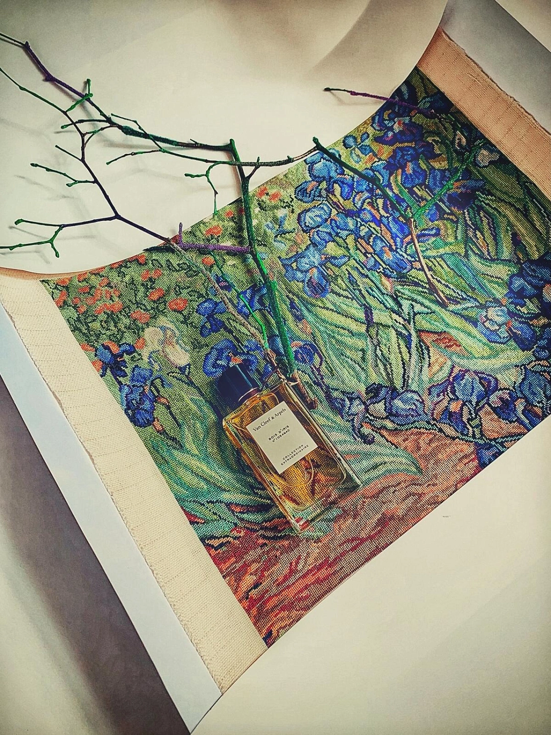 Van Cleef & Arpels Collection Extraordinaire Bois d’Iris