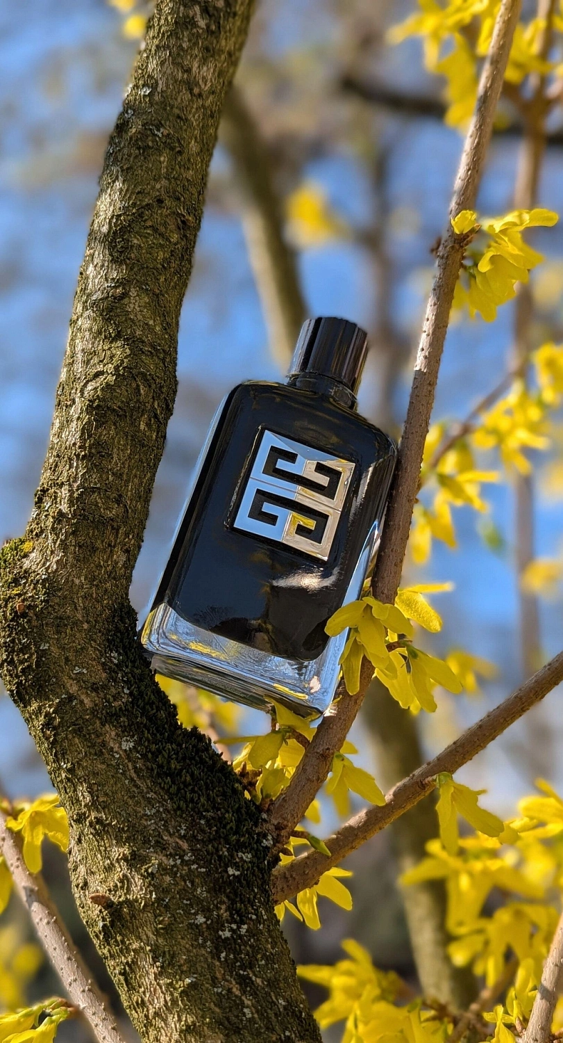 Givenchy Gentleman Society