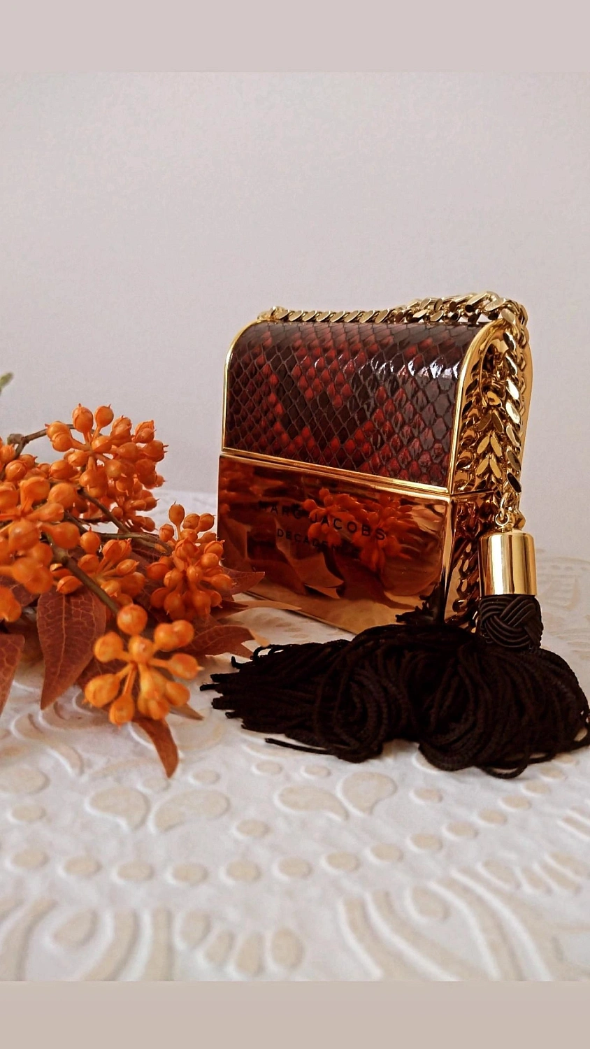 MARC JACOBS Decadence Rouge Noir Edition