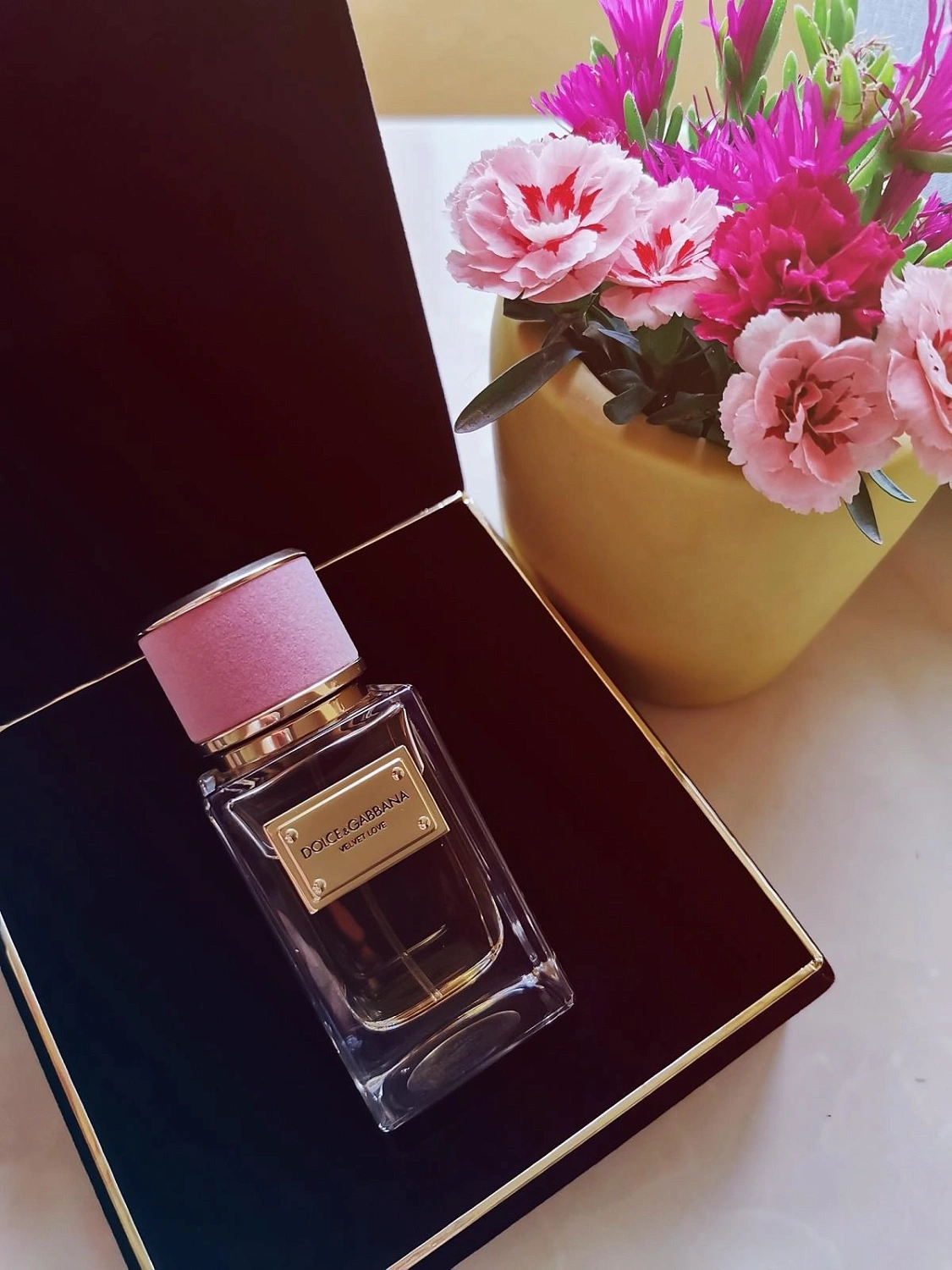 DOLCE & GABBANA Velvet Love