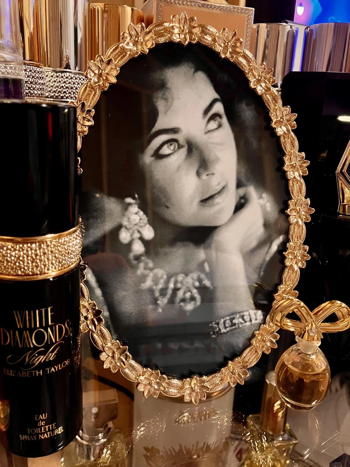 Elizabeth Taylor White Diamonds Night