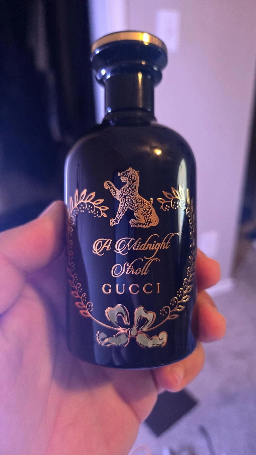 Gucci A Midnight Stroll
