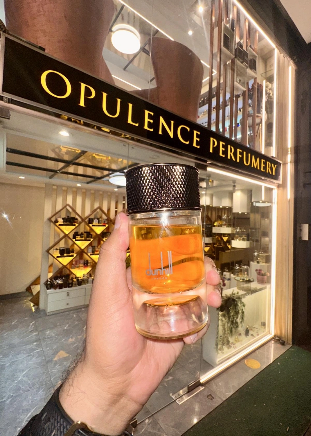 Dunhill Indian Sandalwood