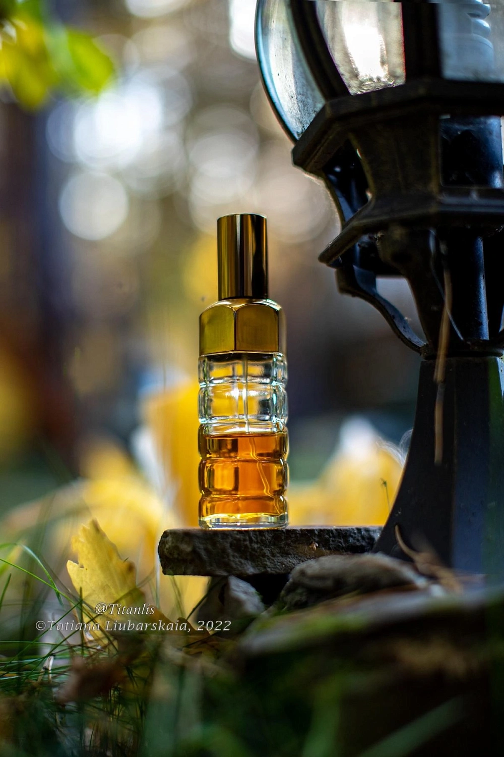 Estee Lauder Azuree Pure