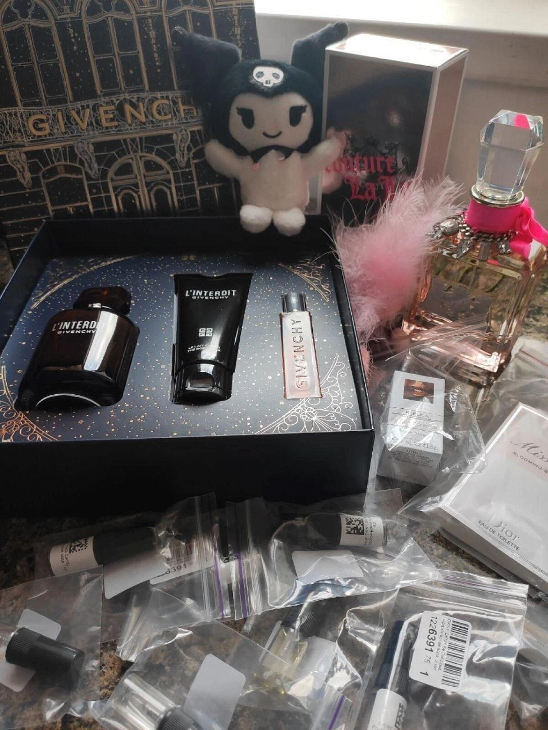 GIVENCHY L'Interdit Eau de Parfum Rouge Ultime GIVENCHY L'Interdit Eau de Parfum Rouge Ultime
