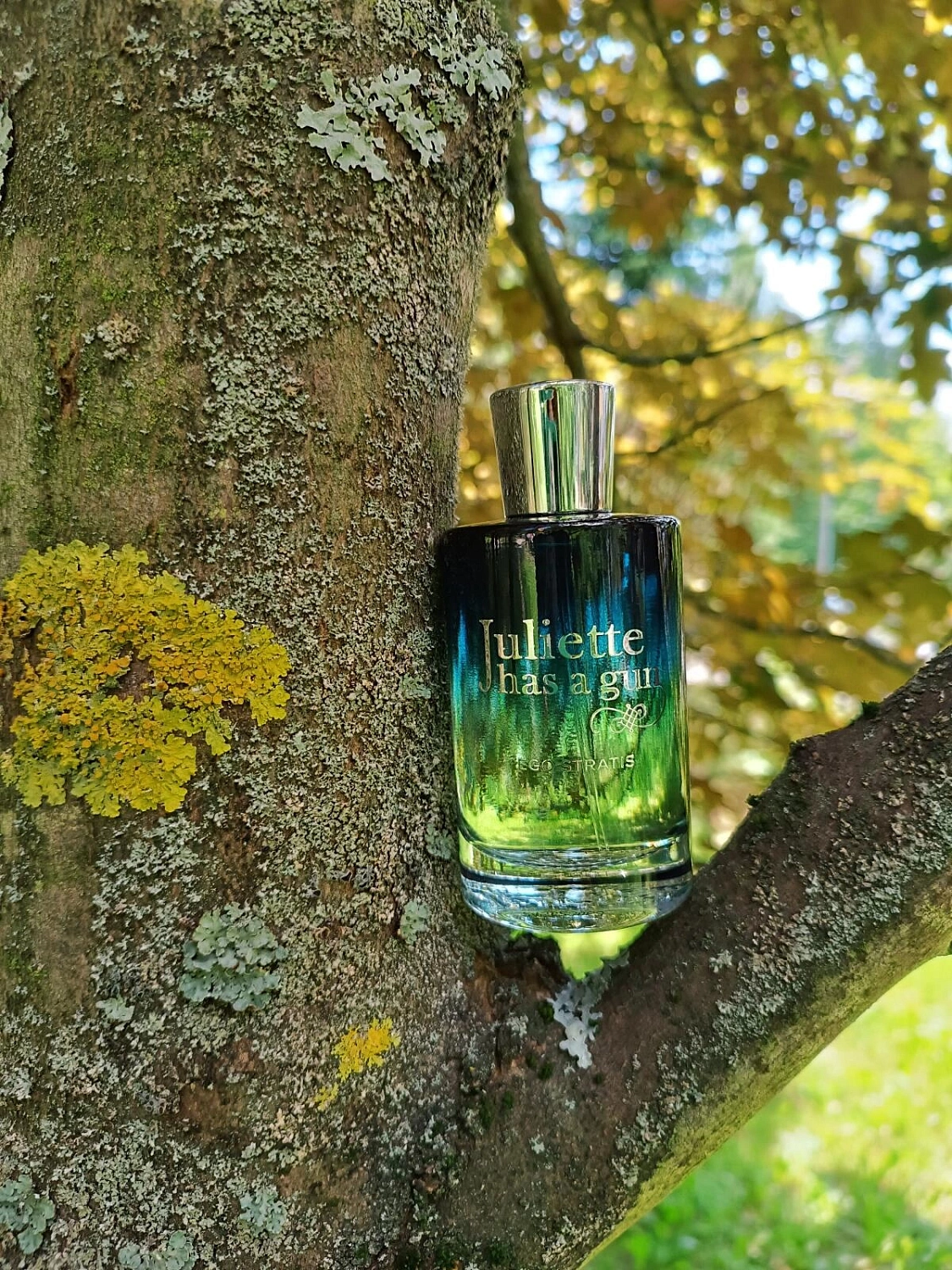 Juliette Has A Gun Ego Stratis