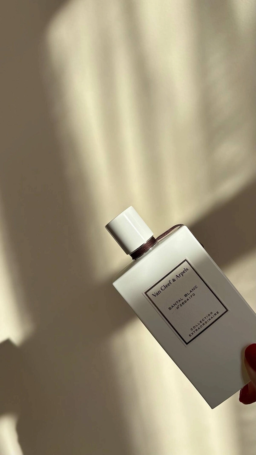 Van Cleef & Arpels Collection Extraordinaire Santal Blanc
