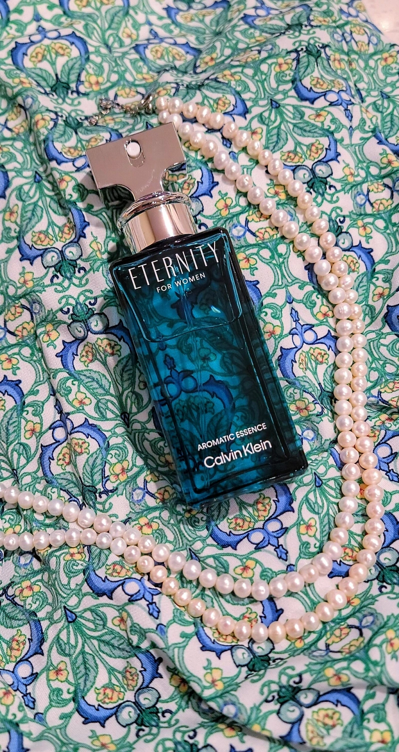 Calvin Klein Eternity Aromatic Essence