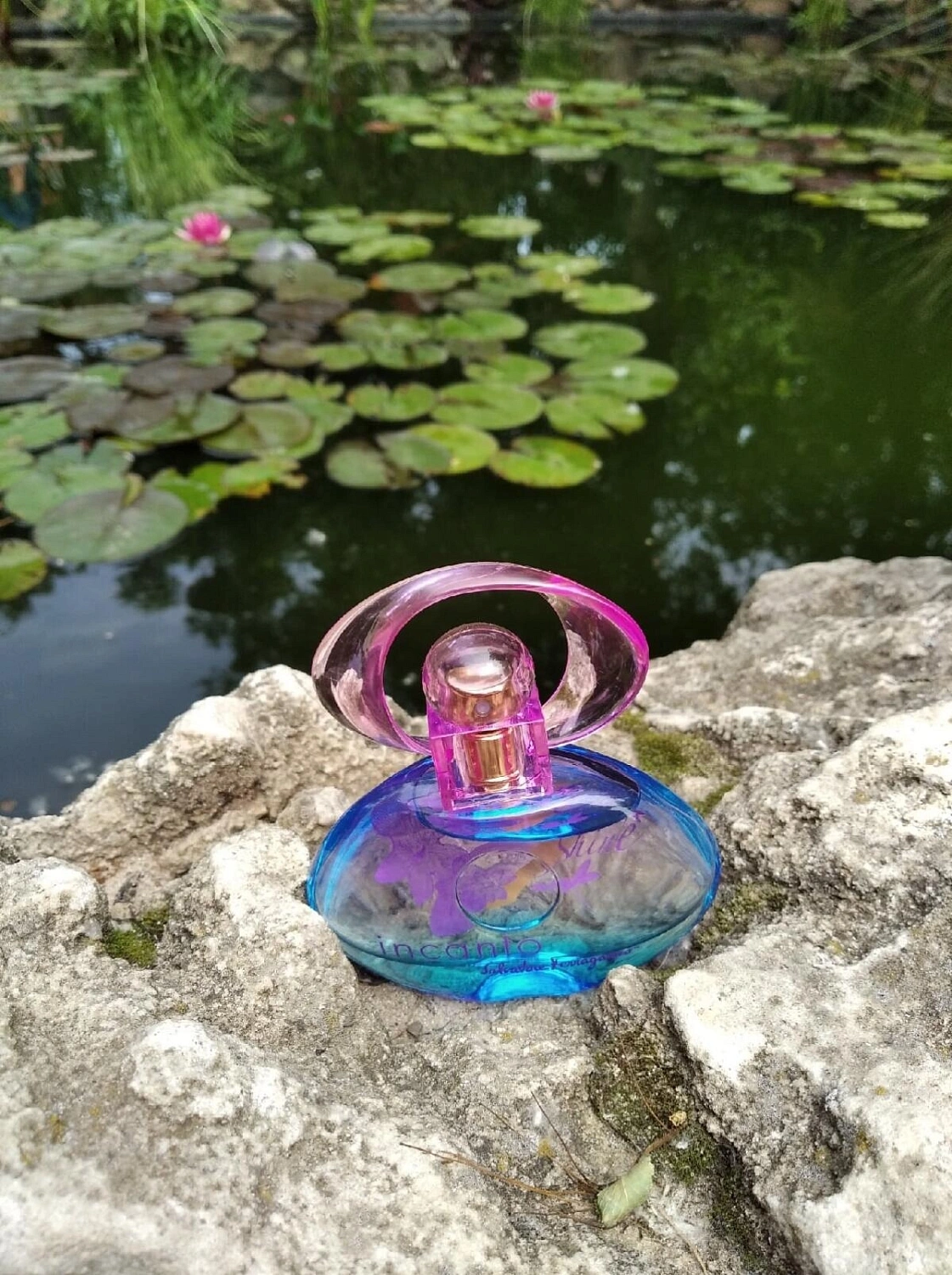 Salvatore Ferragamo Incanto Shine