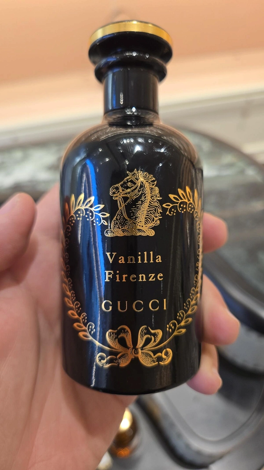 GUCCI Vanilla Firenze GUCCI Vanilla Firenze