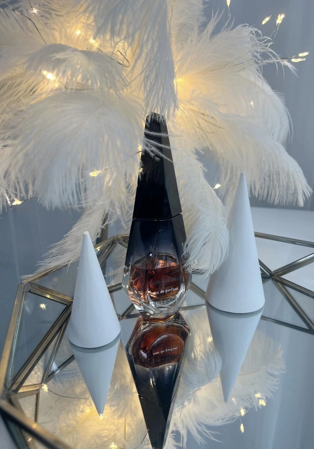 Givenchy Ange ou Demon (Etrange)
