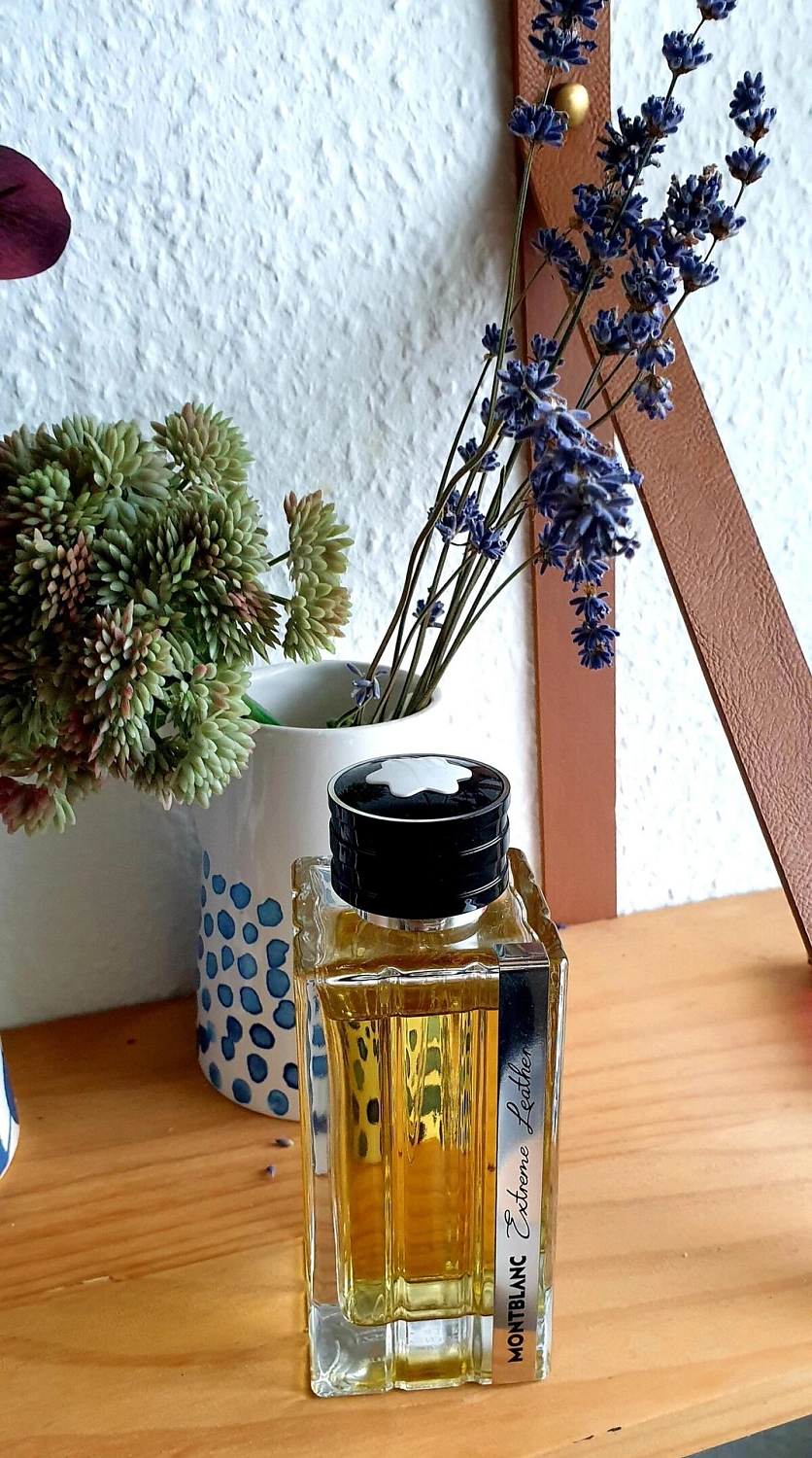 Montblanc Extreme Leather