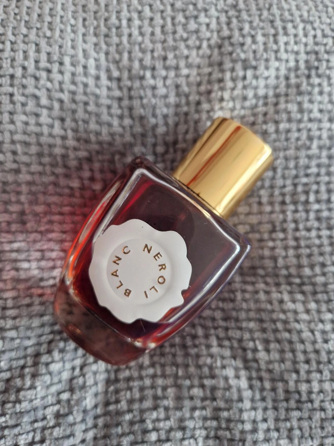 Au Pays de la Fleur d'Oranger Neroli Blanc Intense Eau de Parfum Au Pays de la Fleur d'Oranger Neroli Blanc Intense Eau de Parfum