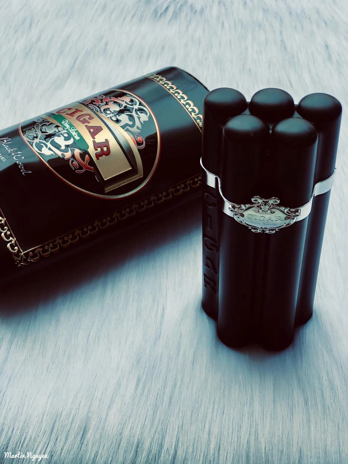 Remy Latour Cigar Black Wood