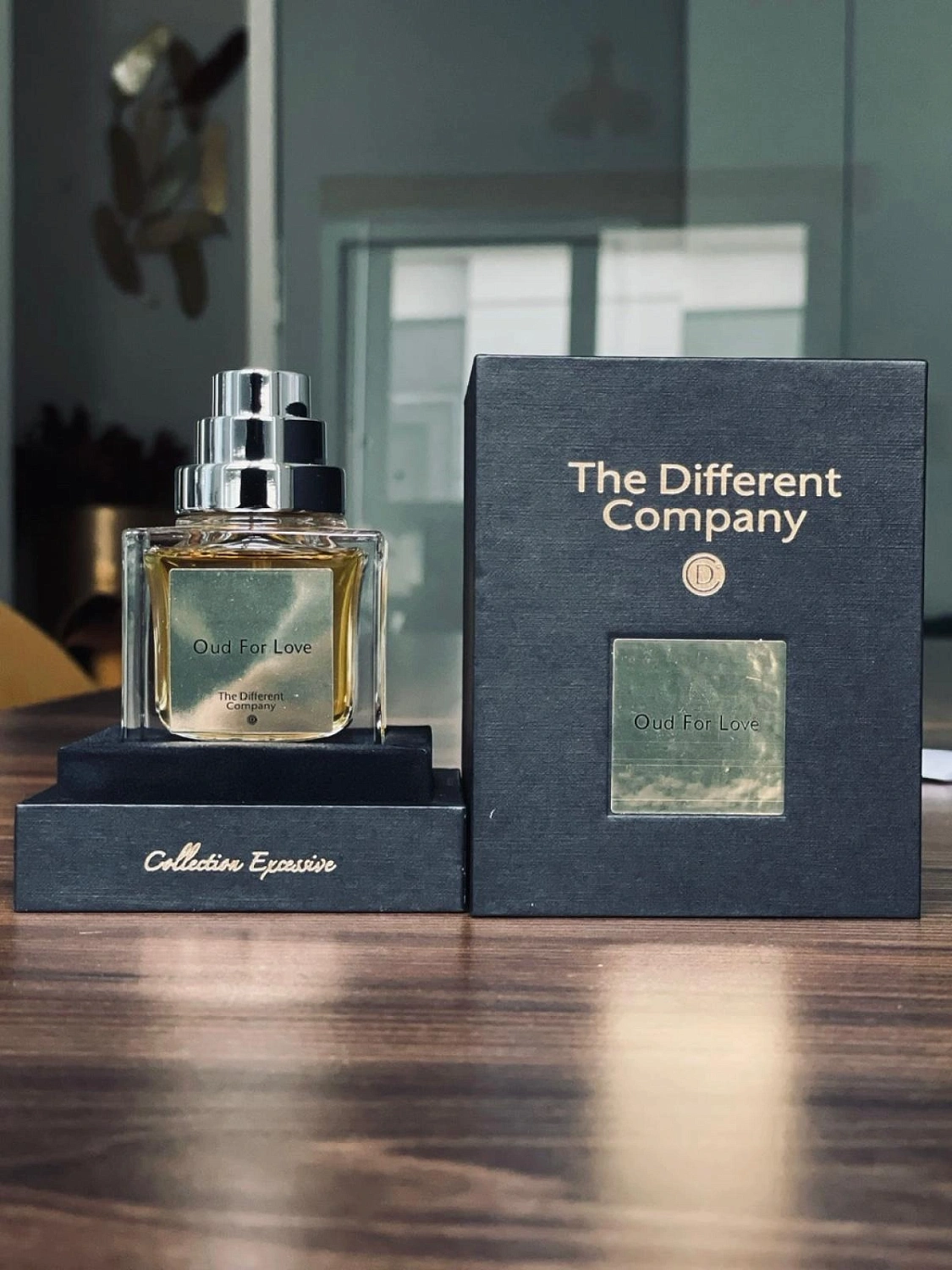 The Different Company Oud for Love
