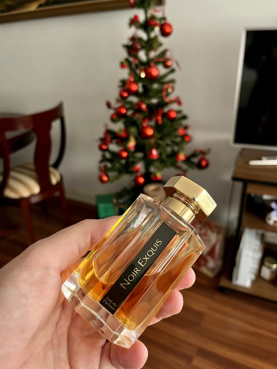 L`Artisan Parfumeur Noir Exquis