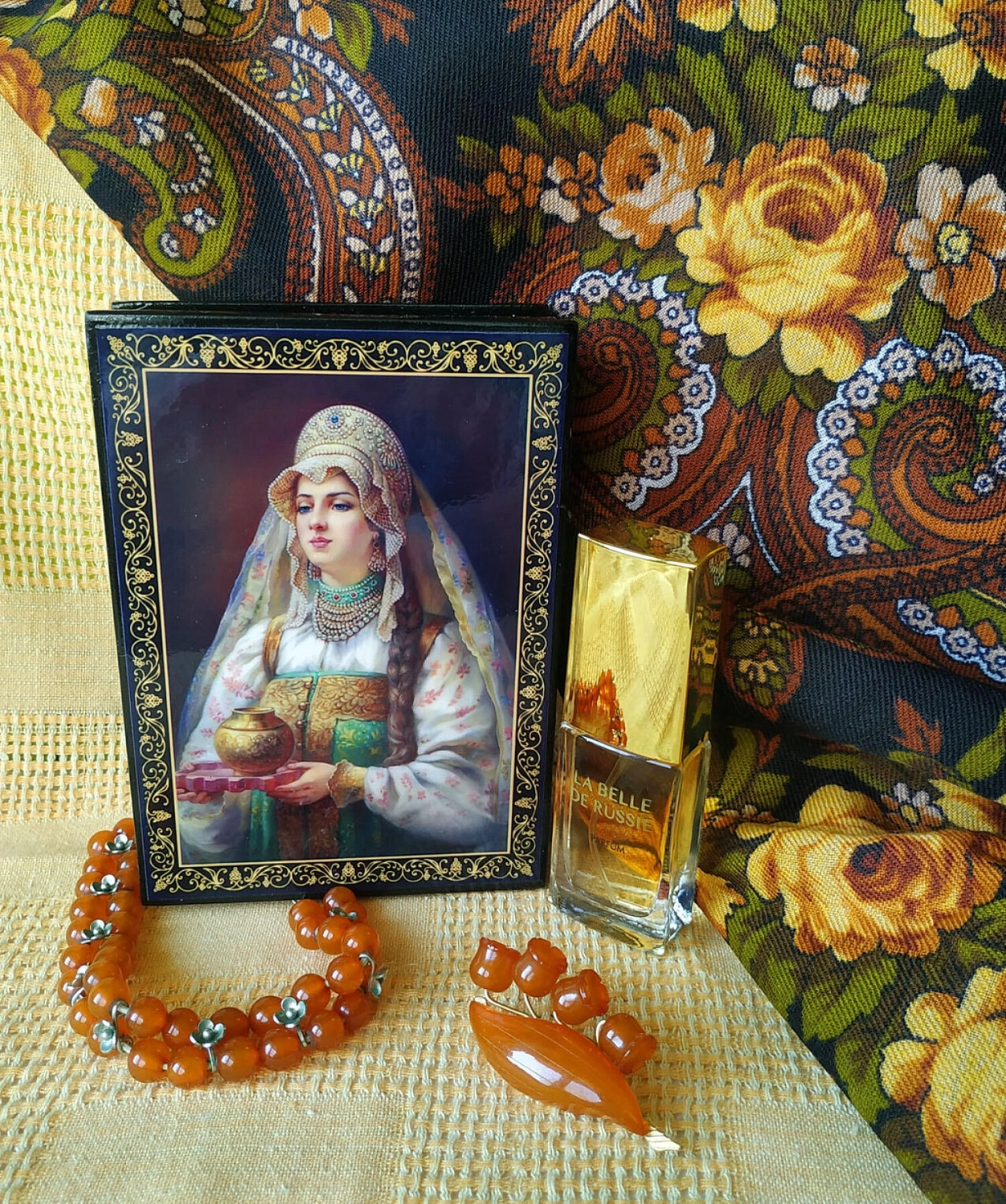 Novaya Zarya (Новая Заря) Русская красавица (La belle de russie)