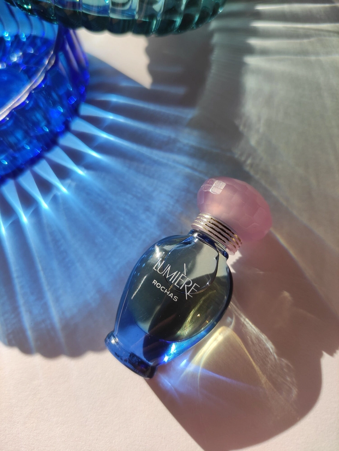 Rochas Lumiere