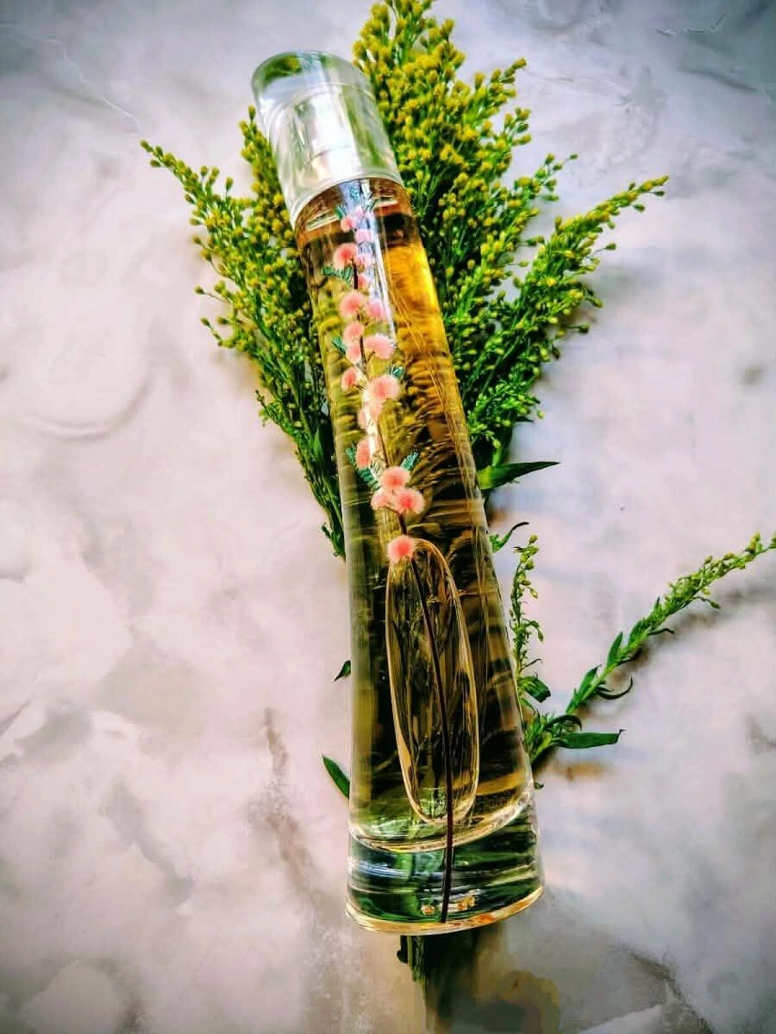 Kenzo Flower Ikebana Mimosa