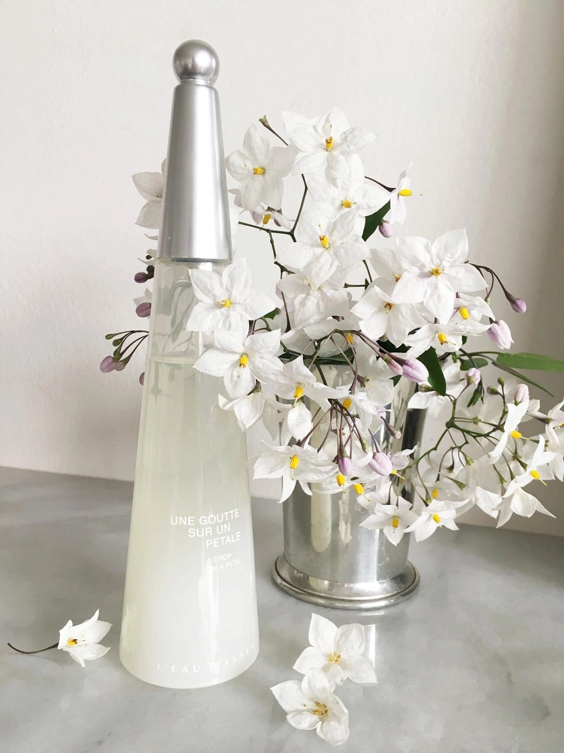 Issey Miyake L’Eau d’Issey Une goutte sur un Petale Issey Miyake L’Eau d’Issey Une goutte sur un Petale