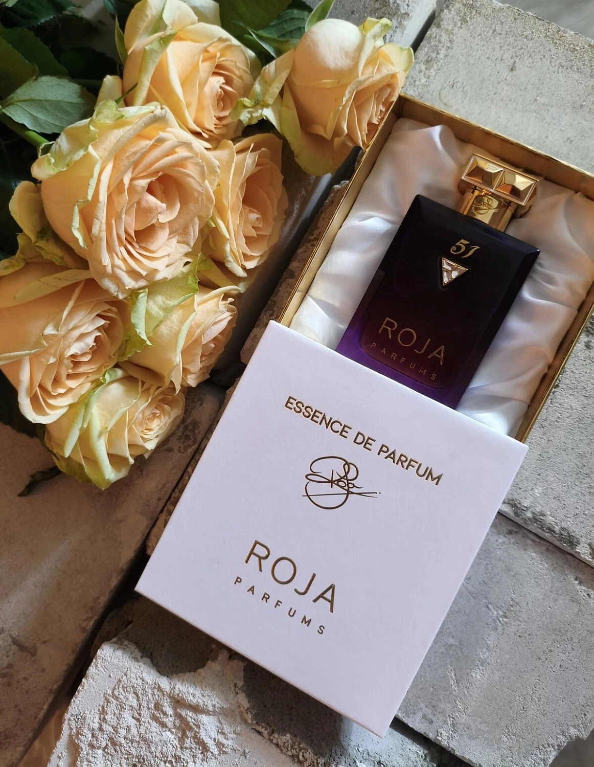 Roja Parfums 51 Pour Femme Essence De Parfum Roja Parfums 51 Pour Femme Essence De Parfum