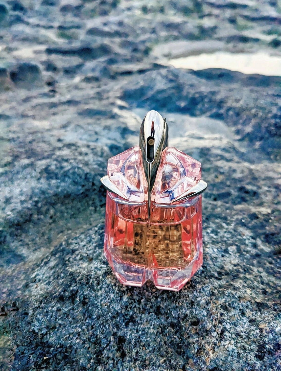 MUGLER Alien Flora Futura MUGLER Alien Flora Futura