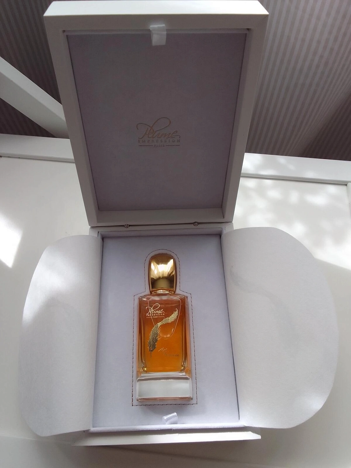 Plume Impression Art Nouveau