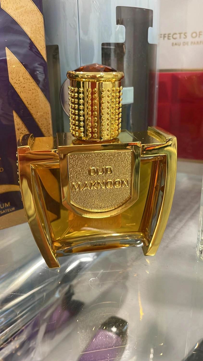 Swiss Arabian Oud Maknoon