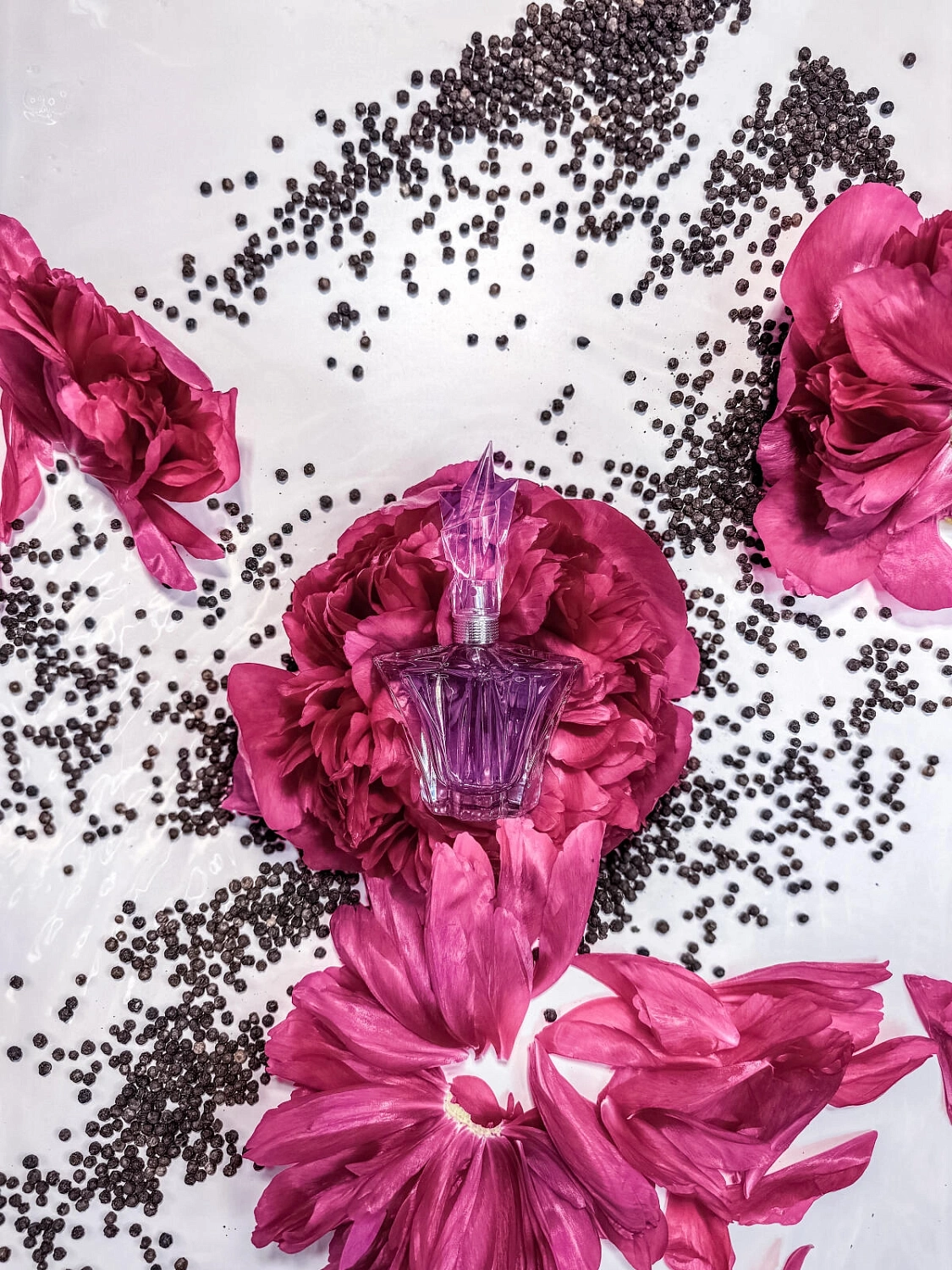 MUGLER Angel Garden Of Stars - Pivoine Angel MUGLER Angel Garden Of Stars - Pivoine Angel