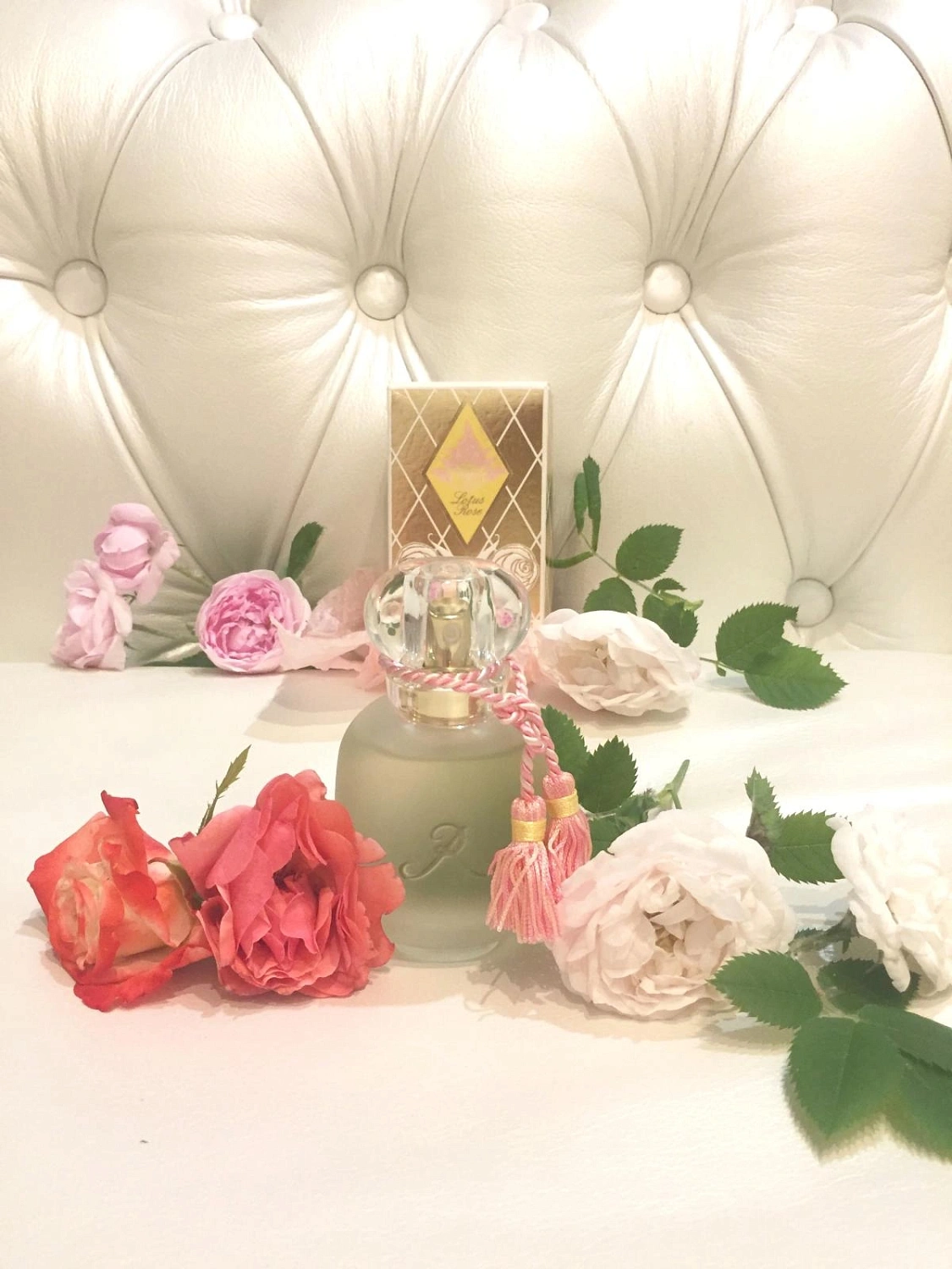 Les Parfums de Rosine Lotus Rose Les Parfums de Rosine Lotus Rose
